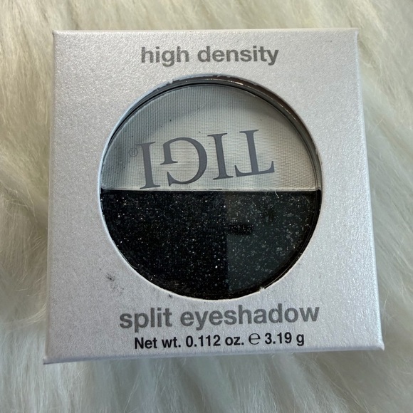 TIGI Other - 💜3/$15 High Density Split Eyeshadow